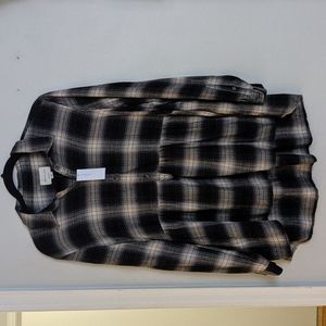 American eagle black and cream flannel size L
